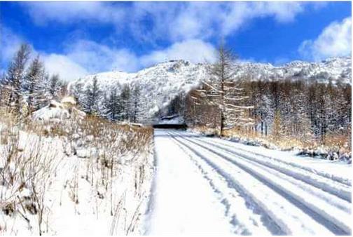 預計到2021～2022冰雪季，我國冰雪旅游人數(shù)將達到3.4億人次，冰雪旅游收入將達到6800億元